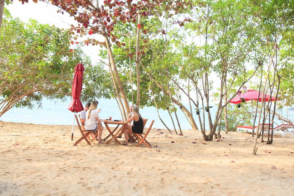 Wild Beach Phu Quoc Resort Exterior photo